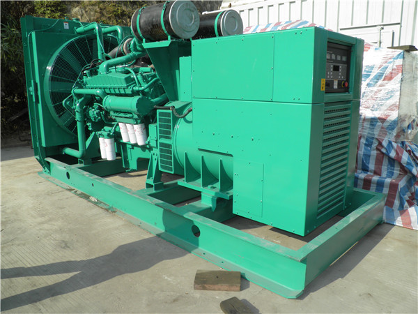 革吉出租发电机 发电机组厂家：柴油发电机组的控制屏的作用是什么？