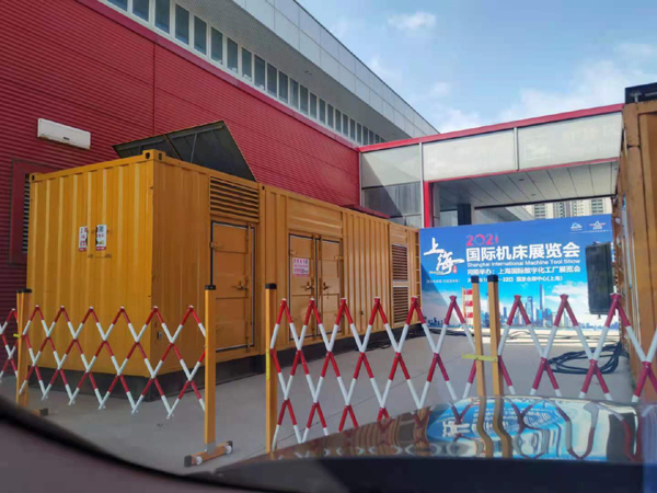 革吉发电车出租-发电机无电压或电压太低怎么办？