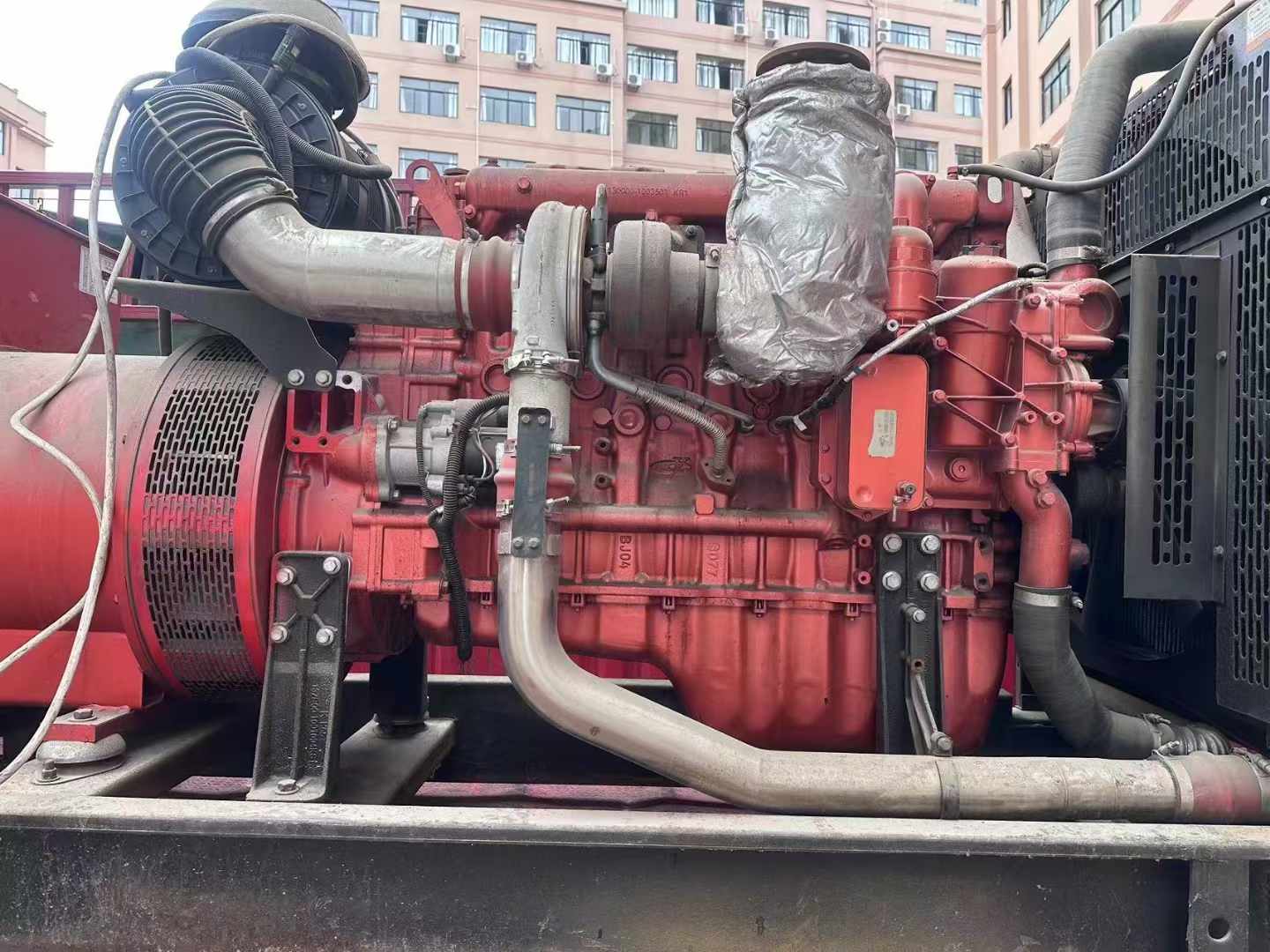 革吉如何选择适合 600kW 柴油发电机组的过载保护器？