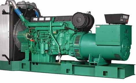 革吉发电机除垢后需要用清水冲洗水冷式机油散热器几次？